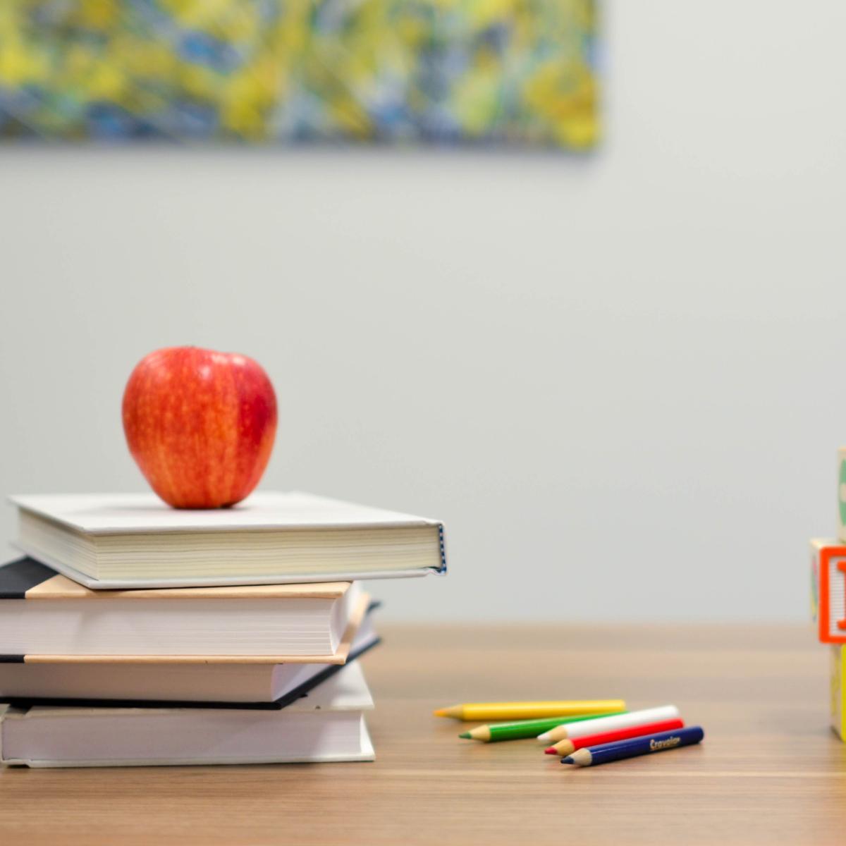 table with an apple